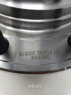 Front Wheel Hub Assembly for Dual Rear Wheels (DRW) 4WD Models with 4 Wheel ABS