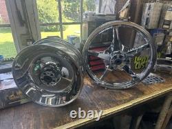 Harley Davidson Thunderstar 21 Chrome Front Wheel Rim With 17x6.00 Rear Wheel
