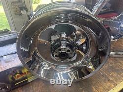Harley Davidson Thunderstar 21 Chrome Front Wheel Rim With 17x6.00 Rear Wheel