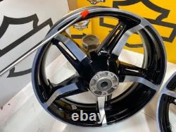 OEM Harley 09-26 Touring 2024 2025 Street Glide Front & Rear Wheels/Rotors