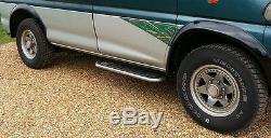 Wheel Arches Set Mitsubishi Delica L400 Spacegear #new# Colour Black